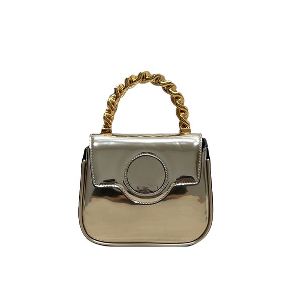 mini tote bag thick chain bags designer bags luxury crossbody shoudler bags women patent leather handbags flap card holder purse wallets clu
mini tote bag thick chain bags designer bags luxury crossbody shoudler bags women patent leather handbags flap card holder purse wallets clu