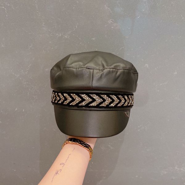 fashion beret hat with diamond for women mens cap simple designer leather christmas newsboy hats metal triangle black white berets flat caps, Blue;gray
fashion beret hat with diamond for women mens cap simple designer leather christmas newsboy hats metal triangle black white berets flat caps, Blue;gray