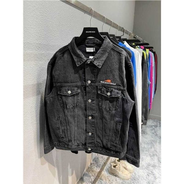 trendy designer balencigass jackets baga paris autumn fashion embroidery denim jacket men's women's loose versatile coat, Black;brown
trendy designer balencigass jackets baga paris autumn fashion embroidery denim jacket men's women's loose versatile coat, Black;brown