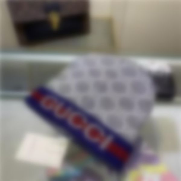 2023 wool cap simple solid color european and american designers outdoor 4 colors s3, Blue;gray
2023 wool cap simple solid color european and american designers outdoor 4 colors s3, Blue;gray