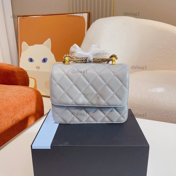 vintage single shoulder crossbody bag hardware metal chain stylish casual handbag classical square double golden ball luxury tote wallet pho
vintage single shoulder crossbody bag hardware metal chain stylish casual handbag classical square double golden ball luxury tote wallet pho