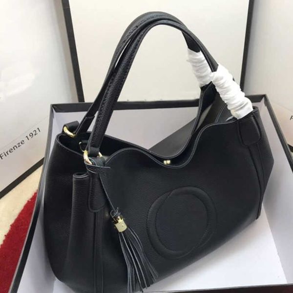 leather litchi pattern classic female designer large capacity handbag crossbody bag new style
leather litchi pattern classic female designer large capacity handbag crossbody bag new style