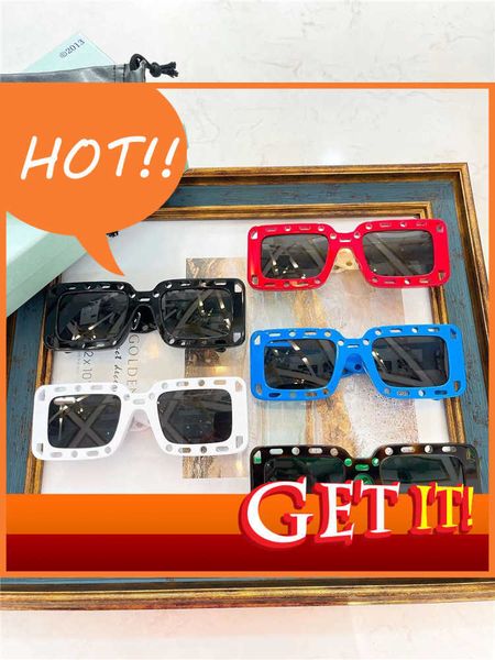 fashion luxury designer sunglasses 22ss chao brand off sunglass oeri025 hollow out dign ins net red same men's and women's sunglas, White;black
fashion luxury designer sunglasses 22ss chao brand off sunglass oeri025 hollow out dign ins net red same men's and women's sunglas, White;black