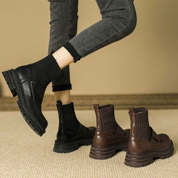 autumn and winter 2022 new elastic hosiery boots women woven warm keeping slim short boots british style coarse heel martin boots, Black
autumn and winter 2022 new elastic hosiery boots women woven warm keeping slim short boots british style coarse heel martin boots, Black