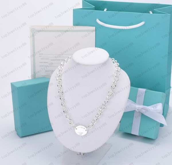 luxury letter tag necklace designer bracelet men women pendant stainless steel necklace couple christmas gift with original velvet bag with, Silver
luxury letter tag necklace designer bracelet men women pendant stainless steel necklace couple christmas gift with original velvet bag with, Silver