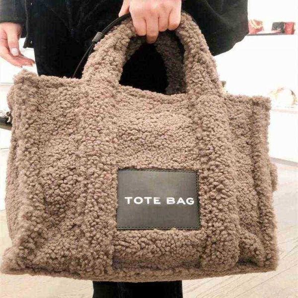 designer luxury women the tote bag fashion versatile handbags shoulder crossbody bags purse tories totes large capacity saddle wallets 7a 9f
designer luxury women the tote bag fashion versatile handbags shoulder crossbody bags purse tories totes large capacity saddle wallets 7a 9f