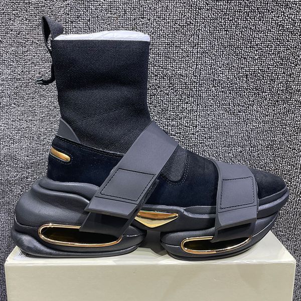 2021 paris winter fashion star fashion casual shoes women men socks shoe pairs non-slip sole 35-46 siez high sneakers with original box, Black
2021 paris winter fashion star fashion casual shoes women men socks shoe pairs non-slip sole 35-46 siez high sneakers with original box, Black