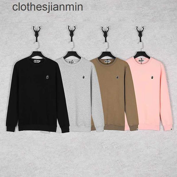 popular logo fashion men's hoodie shop wholesale and ret chaopai classic ape head small round neck plush sweater for men women, Black
popular logo fashion men's hoodie shop wholesale and ret chaopai classic ape head small round neck plush sweater for men women, Black
