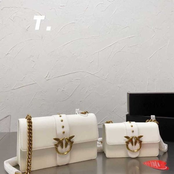 pinkoos designer women handbags swallow flying bird french swallow 2021 new fashion one crossbody chain
pinkoos designer women handbags swallow flying bird french swallow 2021 new fashion one crossbody chain