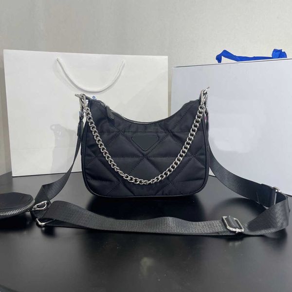 designer luxury women the tote bag fashion versatile handbags shoulder crossbody bags purse telfars totes large capacity saddle wallets 7a a
designer luxury women the tote bag fashion versatile handbags shoulder crossbody bags purse telfars totes large capacity saddle wallets 7a a