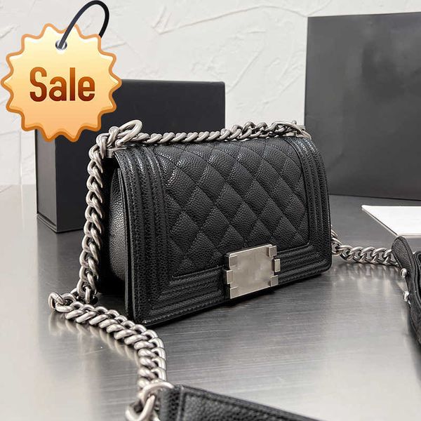 women's brand designers shoulder bags 2023 fashion caviar calfskin envelope mini clamshell gold silver metal chain strap crossbody bag
women's brand designers shoulder bags 2023 fashion caviar calfskin envelope mini clamshell gold silver metal chain strap crossbody bag