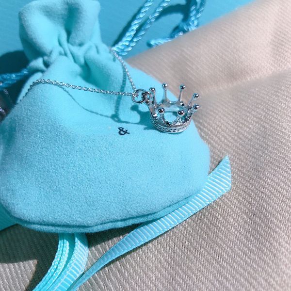 designers necklace luxury designer necklaces women charm jewelry light luxurys classic love pendant simple clavicle chain for girlfriend gif, Silver
designers necklace luxury designer necklaces women charm jewelry light luxurys classic love pendant simple clavicle chain for girlfriend gif, Silver