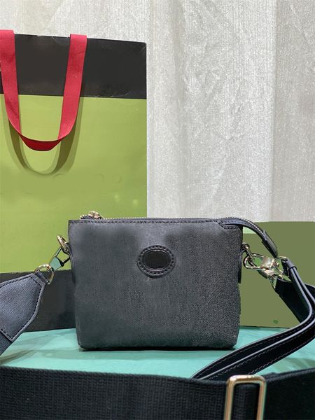 two colour designer men handbags shoulder bags messenger fashion leather totes crossbody business bag for man
two colour designer men handbags shoulder bags messenger fashion leather totes crossbody business bag for man