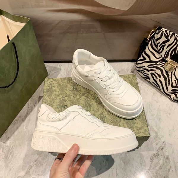 casual shoes designer sneakers luxury sneaker c brand man woman designer trainer genuine leather ace slipper sandal slide by99 0223, Black
casual shoes designer sneakers luxury sneaker c brand man woman designer trainer genuine leather ace slipper sandal slide by99 0223, Black