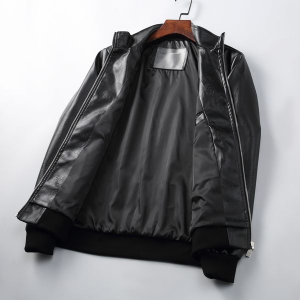 biker leather jacket men zipper trim short hip hop casual outdoor sports designer motorcycle coat black biker letters fashion luxury fitness
biker leather jacket men zipper trim short hip hop casual outdoor sports designer motorcycle coat black biker letters fashion luxury fitness