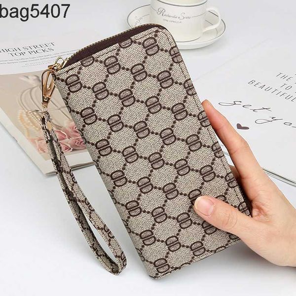 luxury design bag ladies purseshop wholesale and retail large capacity zipper wallet women's long fashion hand new phone korean zero
luxury design bag ladies purseshop wholesale and retail large capacity zipper wallet women's long fashion hand new phone korean zero