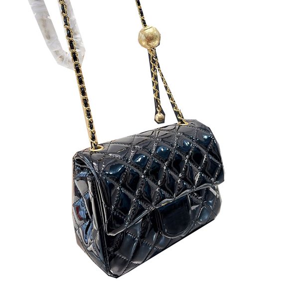 18cm womens designer patent leather quilted bags classic c mini flap sqaure purse with crush gold ball crossbody shoulder designer outdoor s
18cm womens designer patent leather quilted bags classic c mini flap sqaure purse with crush gold ball crossbody shoulder designer outdoor s