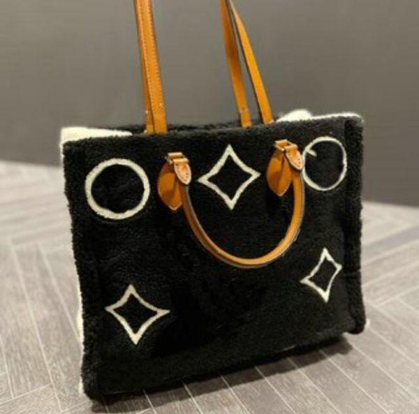 woman cashmere wool onthego totes handbag large autumn winter luxury designers shoulder bags handle lady shopping bag 38cm
woman cashmere wool onthego totes handbag large autumn winter luxury designers shoulder bags handle lady shopping bag 38cm
