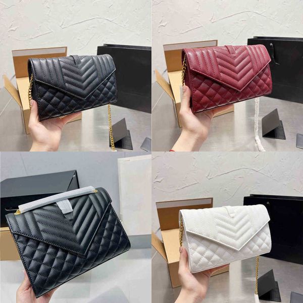 new evening bags shoulder 2 sizes designer women classic messenger leather crossbod envelope female purses 220714
new evening bags shoulder 2 sizes designer women classic messenger leather crossbod envelope female purses 220714