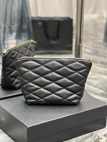 women luxurys clutchs shoulder bags underarm purses tote quilting clutch handbags sheepskin wallet fashion designers crossbody bag letter y
women luxurys clutchs shoulder bags underarm purses tote quilting clutch handbags sheepskin wallet fashion designers crossbody bag letter y