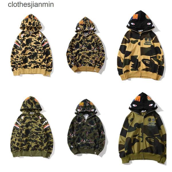 popular logo fashion men's hoodie shop wholesale and ret 2023 new trend shark head hip hop hooded casual zipper sweater, Black
popular logo fashion men's hoodie shop wholesale and ret 2023 new trend shark head hip hop hooded casual zipper sweater, Black