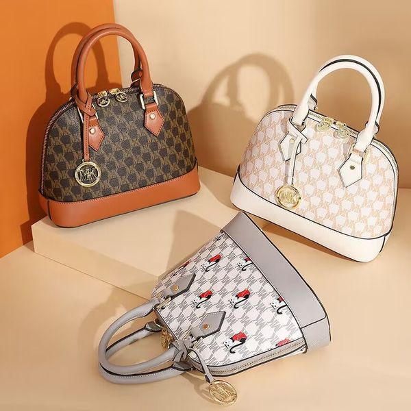 designer bag women's handbag card shoulder clip leather bag large travel multi-function diagonal
designer bag women's handbag card shoulder clip leather bag large travel multi-function diagonal