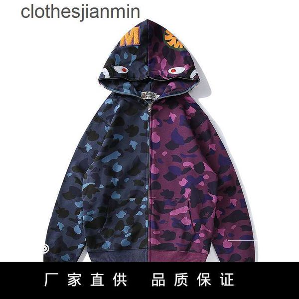 popular logo fashion men's hoodie shop wholesale and ret autumn winter new br camouflage stitched shark hooded cardigan zipper sweater, Black
popular logo fashion men's hoodie shop wholesale and ret autumn winter new br camouflage stitched shark hooded cardigan zipper sweater, Black