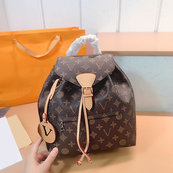 new classic ladys suede chain handbag circle ring shoulder designer bags shoulder luxurys designers women wallet purse and handbags tote bag
new classic ladys suede chain handbag circle ring shoulder designer bags shoulder luxurys designers women wallet purse and handbags tote bag