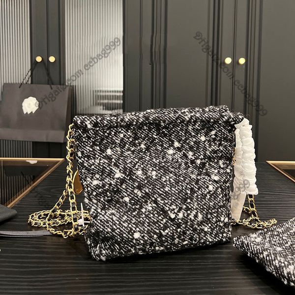 fashion patchwork two-tone shopping bag pink black tweed quilted gold letter designer tote multi pochette luxury shoulder sacoche classic mi
fashion patchwork two-tone shopping bag pink black tweed quilted gold letter designer tote multi pochette luxury shoulder sacoche classic mi