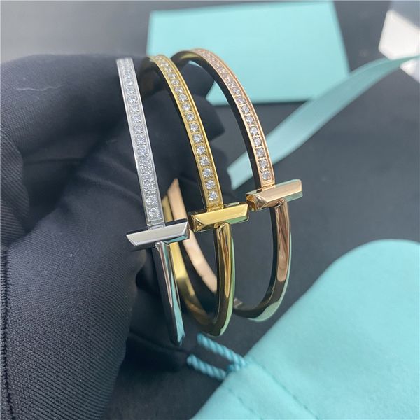classic brand single row crystal t bracelet fashion couple wedding bracelet for women and men plating 18k gold luxury designer bracelets, Black
classic brand single row crystal t bracelet fashion couple wedding bracelet for women and men plating 18k gold luxury designer bracelets, Black