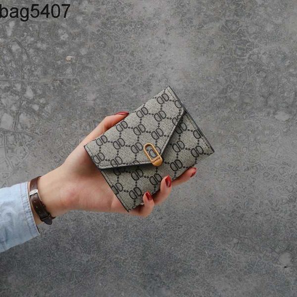 luxury design bag ladies purseshop wholesale and retail new simple women's wallet short 30% small pocket card forkin clip trend
luxury design bag ladies purseshop wholesale and retail new simple women's wallet short 30% small pocket card forkin clip trend