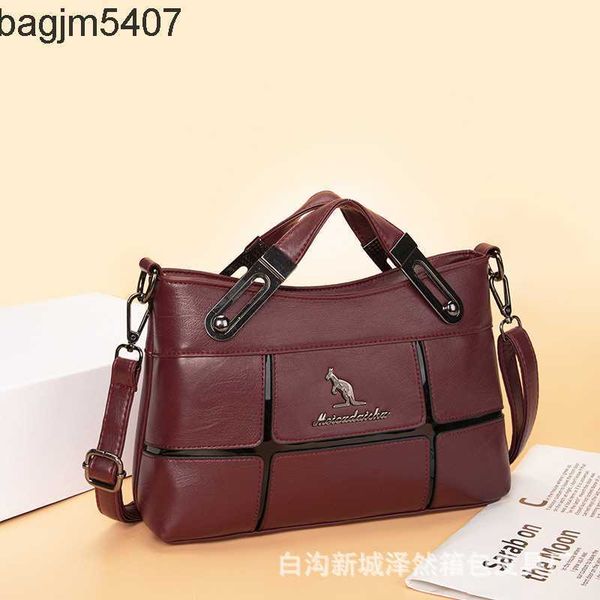 hand bag 80% of the stores are wholesale retail american european kangaroo women's bag 2023 new fashion one shoulder oblique simple mid
hand bag 80% of the stores are wholesale retail american european kangaroo women's bag 2023 new fashion one shoulder oblique simple mid