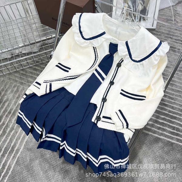 clothing sets high set children's girls' fashionable big lapel coat in autumn westernized skirt five piece, White
clothing sets high set children's girls' fashionable big lapel coat in autumn westernized skirt five piece, White