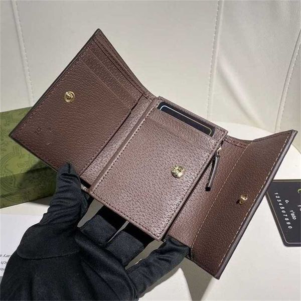 classic 30% off wallet with pocket change and plug-in card in wallets for women, Red;black
classic 30% off wallet with pocket change and plug-in card in wallets for women, Red;black