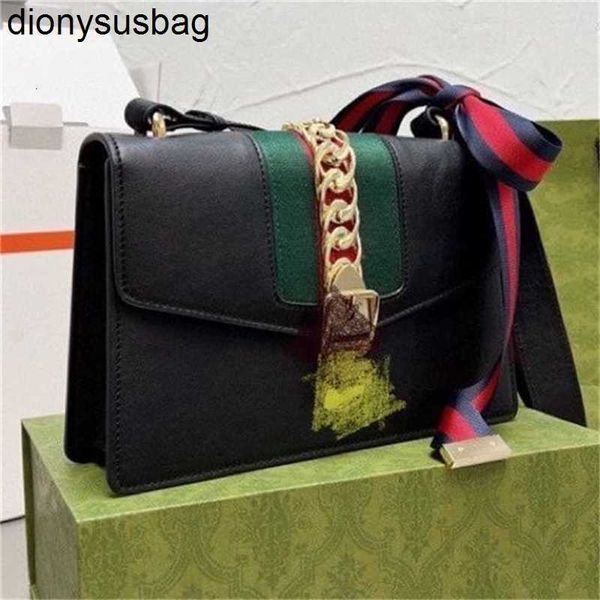 luxury handbags designers navy cross-body bag new same lock bowknot satin one shoulder portable diagonal cross women's fashionable leat
luxury handbags designers navy cross-body bag new same lock bowknot satin one shoulder portable diagonal cross women's fashionable leat