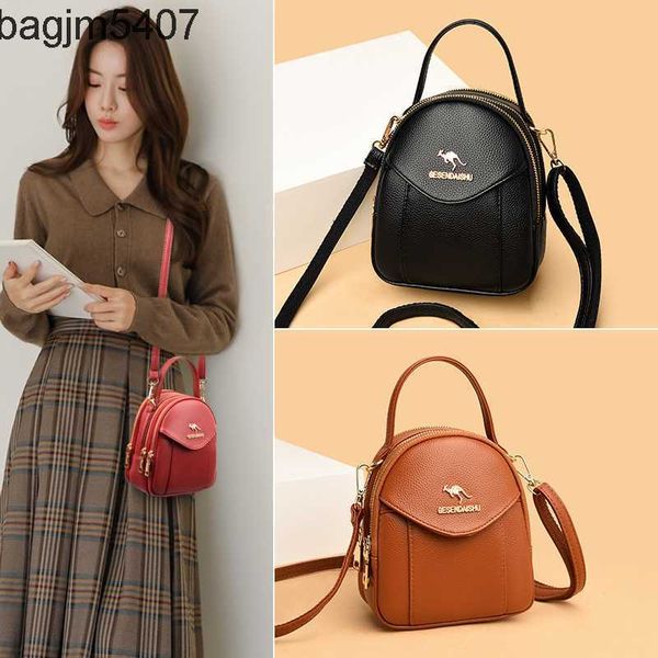 hand bag 80% of the stores are wholesale and retail new small round mini phone kangaroo one shoulder multi-layer women's
hand bag 80% of the stores are wholesale and retail new small round mini phone kangaroo one shoulder multi-layer women's