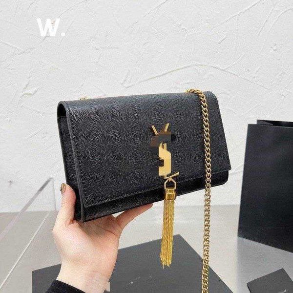 designer siant lurant bag 2022 fashion one shoulder crossbody quality small square versatile tassel korean chain 3dv0 lady purse
designer siant lurant bag 2022 fashion one shoulder crossbody quality small square versatile tassel korean chain 3dv0 lady purse
