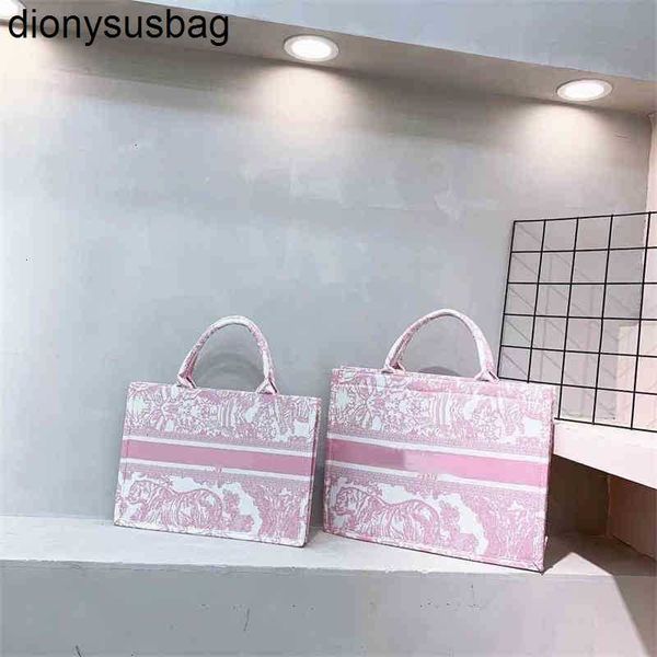 fashionable temperament letter advanced custom bag women's 2022 latest large tote capacity purses ladies luxury handbags women clutches
fashionable temperament letter advanced custom bag women's 2022 latest large tote capacity purses ladies luxury handbags women clutches