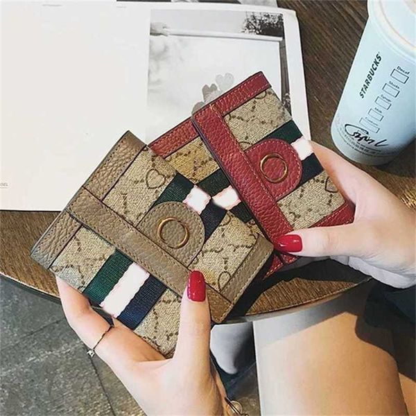 wallets for versatile women 2022 new big brand leather short small wallet women's change purse first layer bag vintage money clip, Red;black
wallets for versatile women 2022 new big brand leather short small wallet women's change purse first layer bag vintage money clip, Red;black