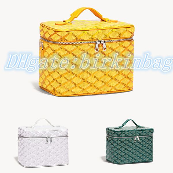 fashion muse vanity case cosmetic bags handle women tote luxury designers bag makeup crossbody men clutch toiletry handbags genuine leather
fashion muse vanity case cosmetic bags handle women tote luxury designers bag makeup crossbody men clutch toiletry handbags genuine leather