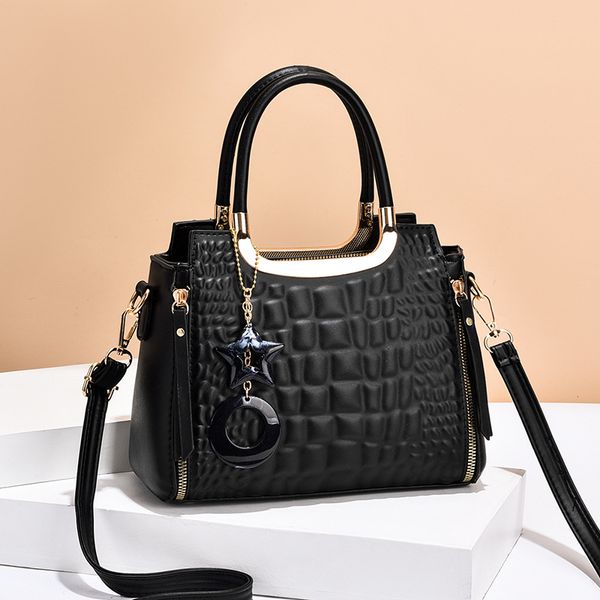 fashion new style evening bag stone pattern shoulder bag high level foreign versatile crossbody women's bags large capacity handbag
fashion new style evening bag stone pattern shoulder bag high level foreign versatile crossbody women's bags large capacity handbag