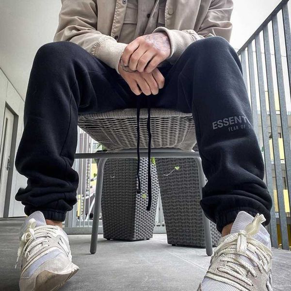 casual sports pants f og multi thread essentials fashion brand high street loose casual leggings for men women, Black
casual sports pants f og multi thread essentials fashion brand high street loose casual leggings for men women, Black