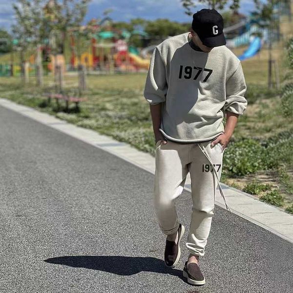 casual sports pants fog double thread essentials flocked print 1977 casual loose bodysuit for men and women, Black
casual sports pants fog double thread essentials flocked print 1977 casual loose bodysuit for men and women, Black