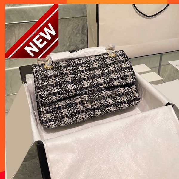 women's brand designers shoulder bags 2023 stylish linen quilted messenger bag gold chain diagonal shoulder bag factory direct sale
women's brand designers shoulder bags 2023 stylish linen quilted messenger bag gold chain diagonal shoulder bag factory direct sale