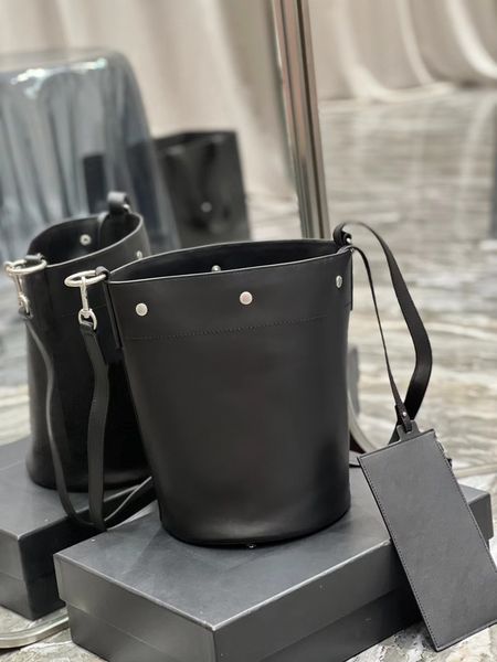 french cowhide bucket bag fashion messenger bag large capacity shoulder bags leisure totebags black handbag versatile in all seasons
french cowhide bucket bag fashion messenger bag large capacity shoulder bags leisure totebags black handbag versatile in all seasons