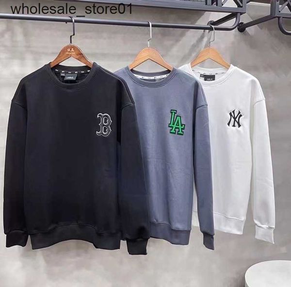 men's hoodies designer sweatshirts couple plush sweater couple crew neck loose warm pullover new winter fashion hoodie, Black
men's hoodies designer sweatshirts couple plush sweater couple crew neck loose warm pullover new winter fashion hoodie, Black