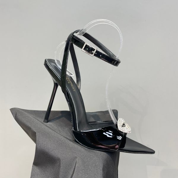 women's shoes lacquered high heels classic logo letter design feet super beautiful italy leather outsole imported sheepskin heels 11.5c, Black
women's shoes lacquered high heels classic logo letter design feet super beautiful italy leather outsole imported sheepskin heels 11.5c, Black