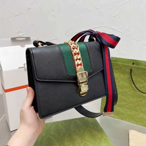 2022 fashion handbags designers evening navy bag new leather small square women's fast ribbon star one shoulder versatile purse
2022 fashion handbags designers evening navy bag new leather small square women's fast ribbon star one shoulder versatile purse