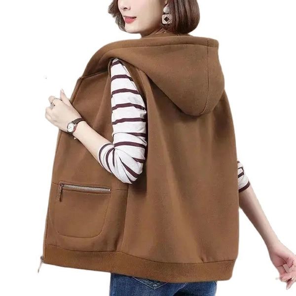 women's vests spring autumn cotton casual hooded hoodie vest female korean version loose temperament fashion short waistcoat jacket 221, Black;white
women's vests spring autumn cotton casual hooded hoodie vest female korean version loose temperament fashion short waistcoat jacket 221, Black;white