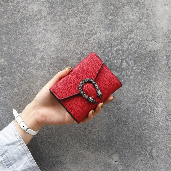 fashion new crocodile print nice wallets for men simple women's short purse holding wallet small change card bag, Red;black
fashion new crocodile print nice wallets for men simple women's short purse holding wallet small change card bag, Red;black